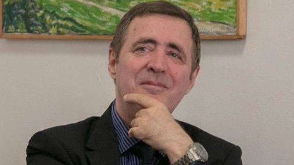 Scriitorul Tudorel Urian laudă moțiunea Orban