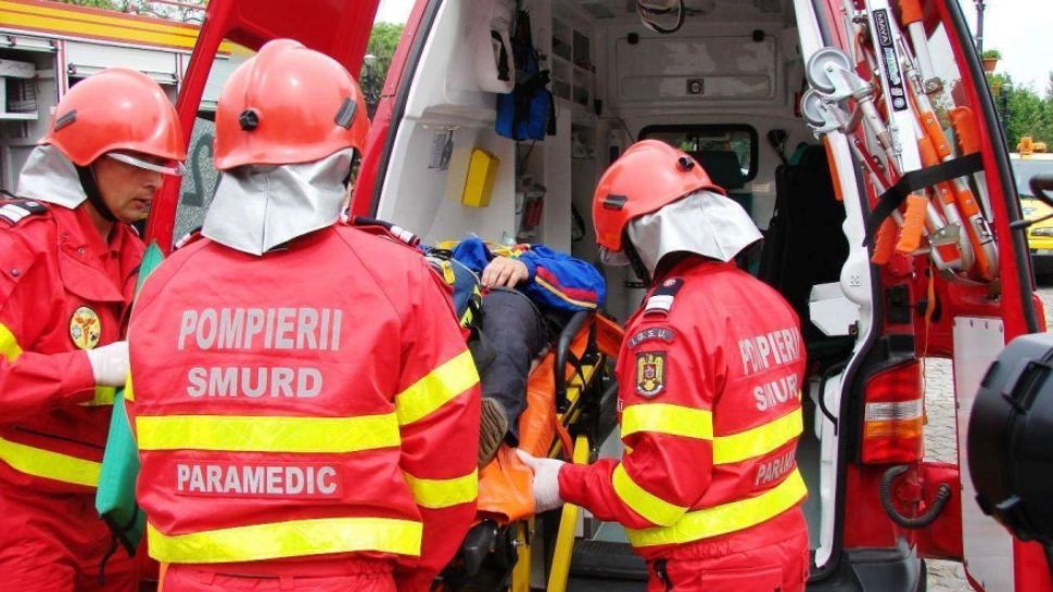 Accident CUMPLIT: un bărbat GRAV rănit după ce un tablou electric a sărit în aer