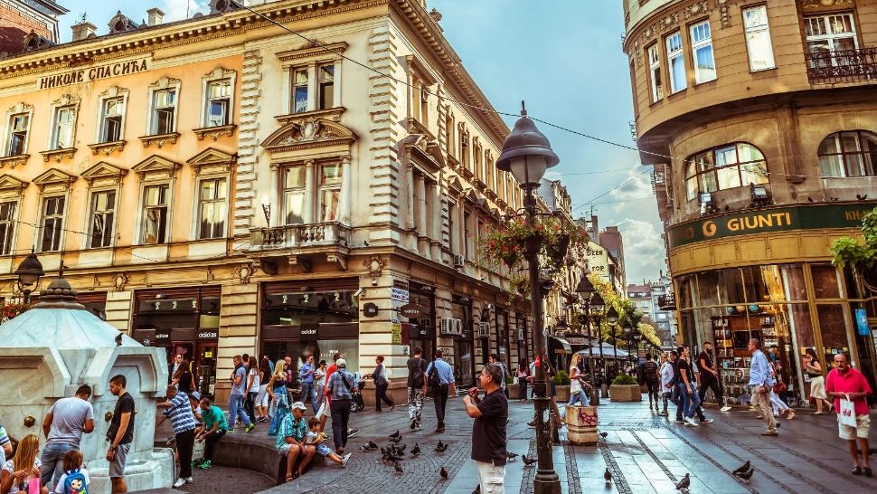 Belgrad a devenit destinație de carantină pentru mii de indieni