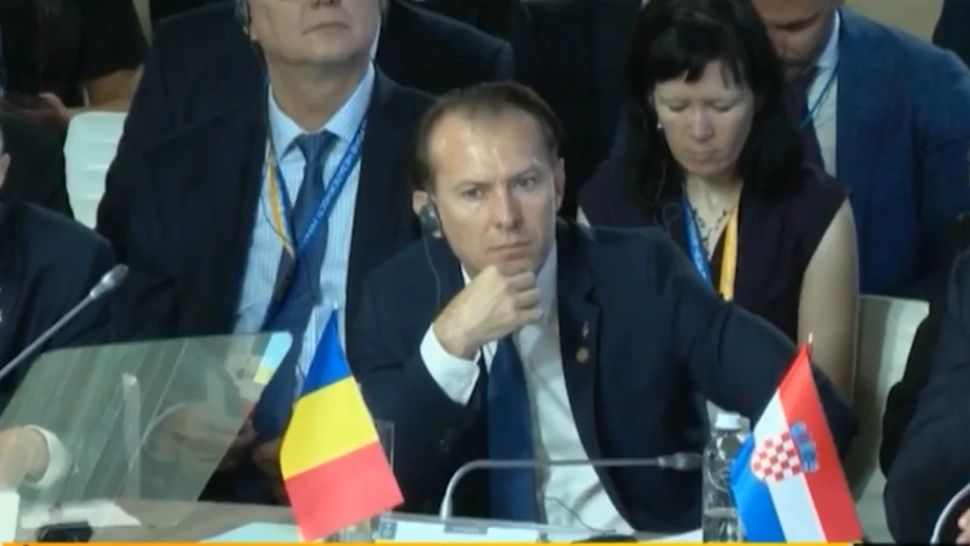 Culisele statului paralel | Florin Cîțu, mut la atacul Ungariei. De ce a mers premierul în locul lui Klaus Iohannis la summitul din Ucraina