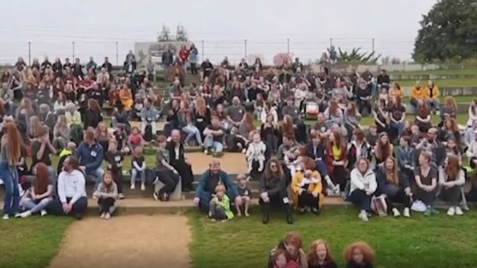 O localitate din Olanda se transformă, timp de 3 zile, în orașul roșcaților - VIDEO