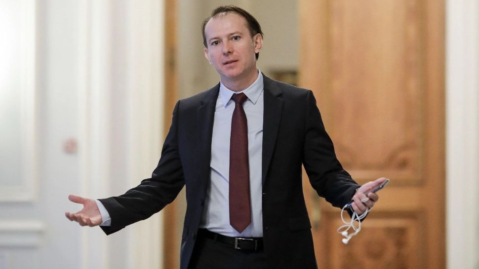 Florin Cîțu își depune candidatura la președinția PNL - Scandalurile din jurul premierului | DOCUMENTUL moțiunii