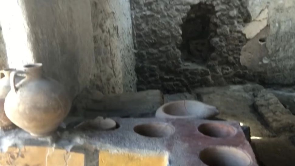 Fast food-ul a apărut încă din Antichitate. Imagini inedite din Pompeii