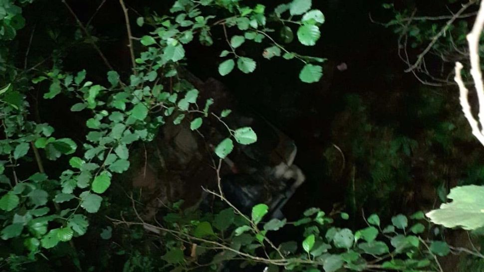 Mașină prăbușită într-o râpă, la Someșul Rece: 5 victime 