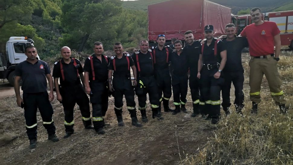 FOTO + VIDEO | Misiunile pompierilor militari români, în continuă desfășurare în lupta cu incendiile din Grecia