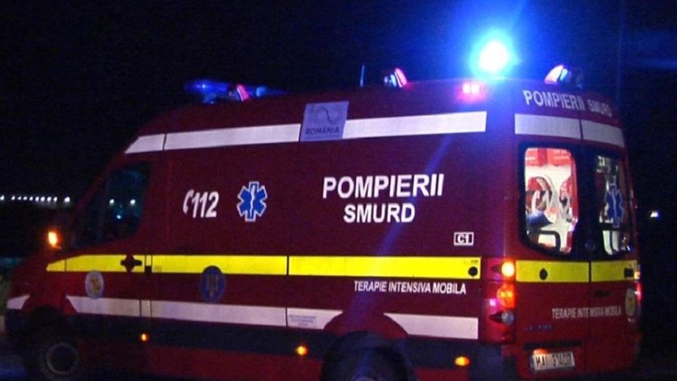 Un adolescent din Neamț, în stare GRAVĂ pentru un selfie - ARSURI majore după ce s-a electrocutat pe un tren