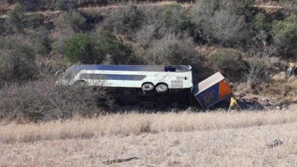 Autobuz răsturnat, în Africa de Sud: cel puțin 28 de morți