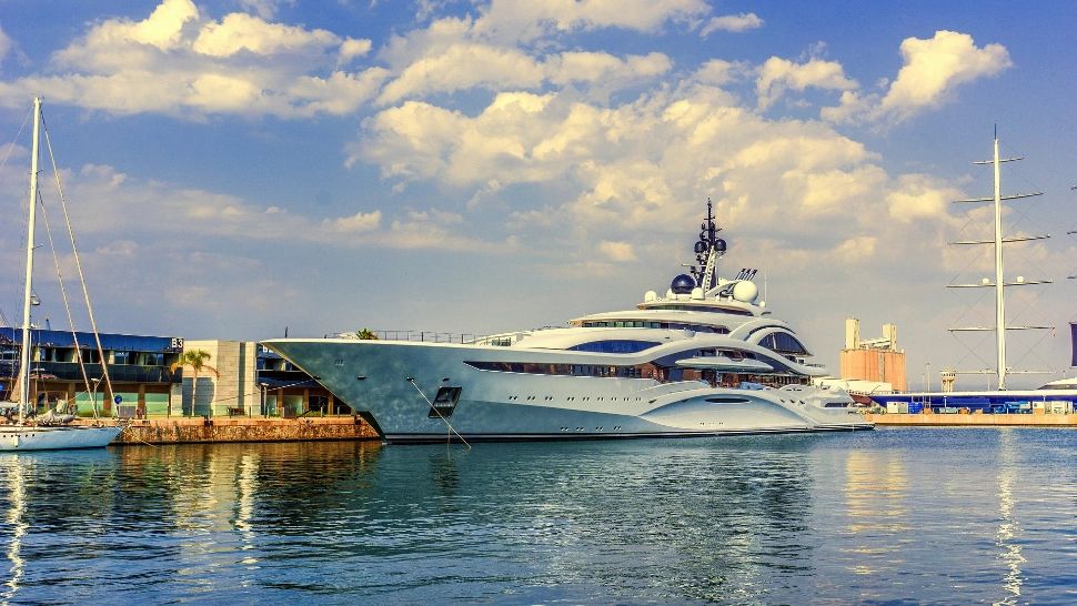 Un iaht cu 18 persoane S-A SCUFUNDAT în Marea Egee, Grecia. A fost demarată o operațiune de căutare și salvare