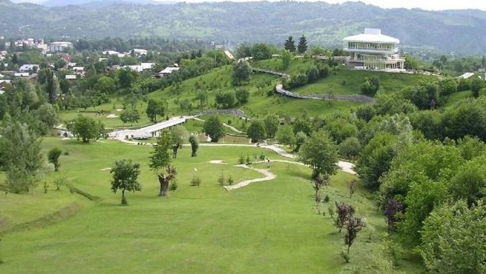 Sat uitat de primari. Fără apă potabilă sau gaze, drumuri distruse. Ce spun autoritățile