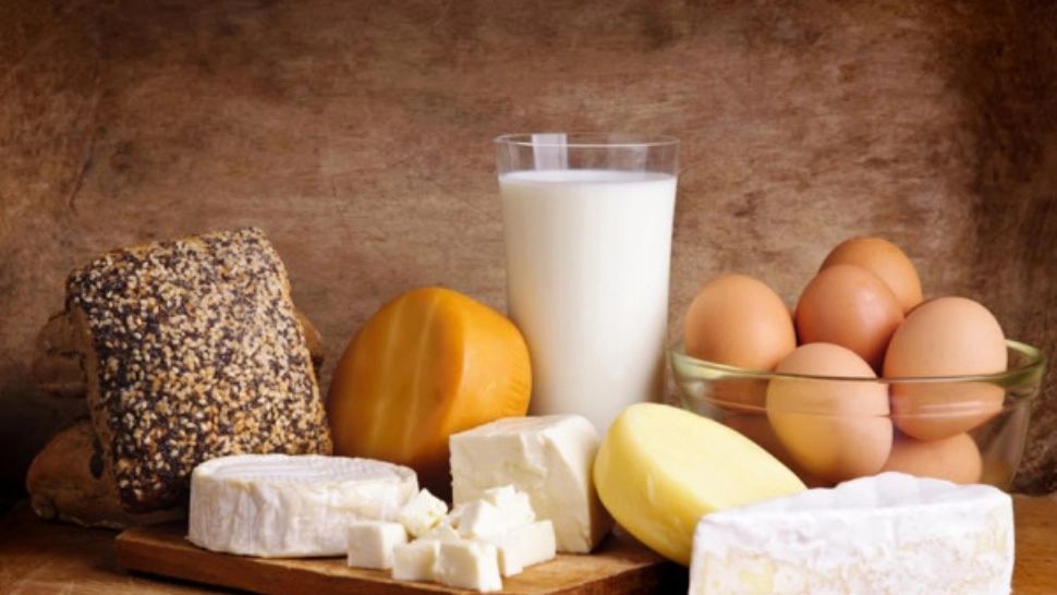 Carnea și brânza nu se mănâncă împreună la o masă. Risc mare pentru sănătate - Top 5 cele mai periculoase combinații alimentare