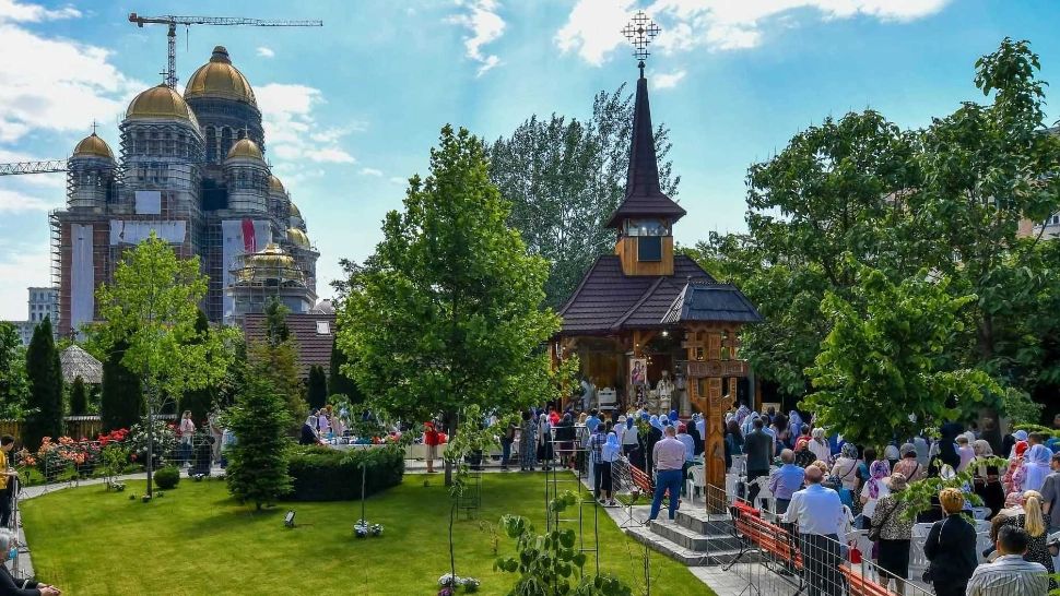 Moaştele Sf. Ioan Iacob, aduse la Catedrala Mântuirii Neamului - Programul pentru 5-6 august