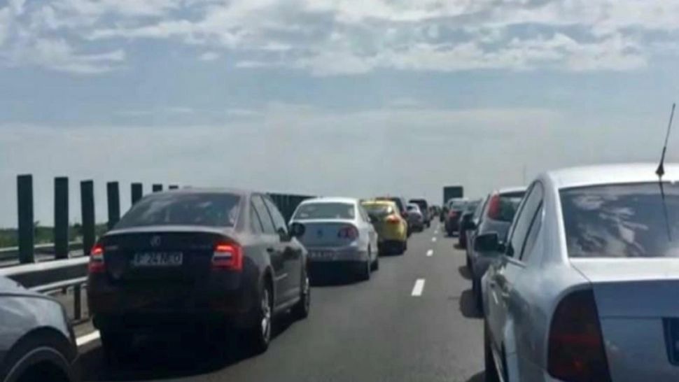 Atenție, șoferi! Restricții de circulație în drumul spre mare, în weekend