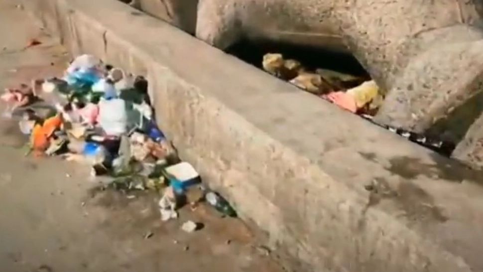 Munți de gunoaie, la mare. Care sunt cele mai murdare stațiuni de pe Litoral