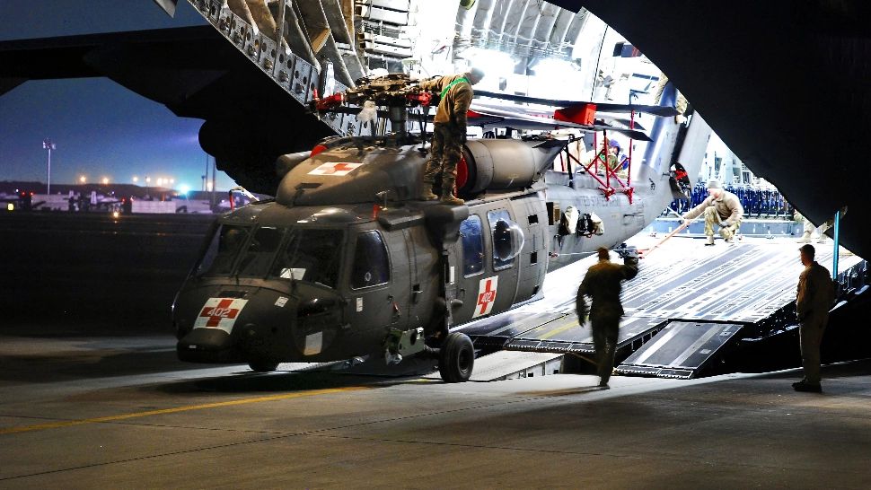 Avion medical german, pregătit să ajute la evacuarea persoanelor rănite în exploziile de la Kabul