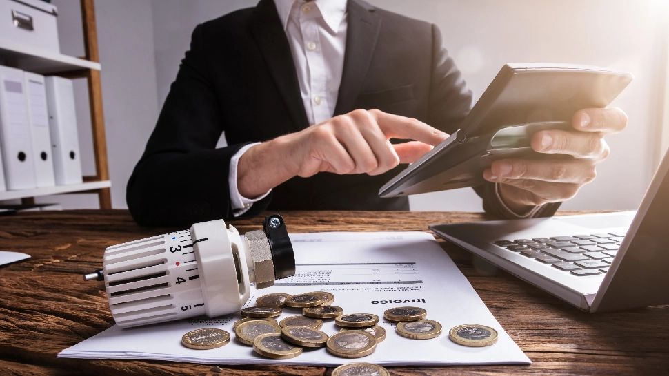 Factură de infarct primită acasă de un prahovean. Are de plată 23.000 de lei la curent