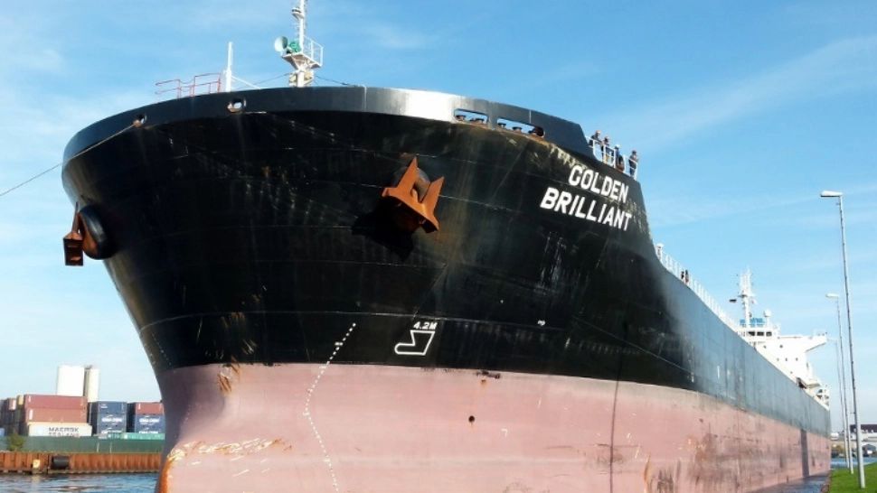 Marea Britanie anunță o „potențială deturnare” a unei nave în largul Golfului Oman