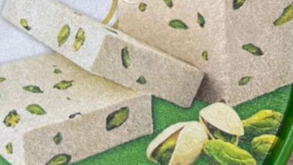 100% | Caz HALUCINANT: Halva cu... SĂPUN și fistic, pe raftul magazinelor din România - Care sunt explicațiile