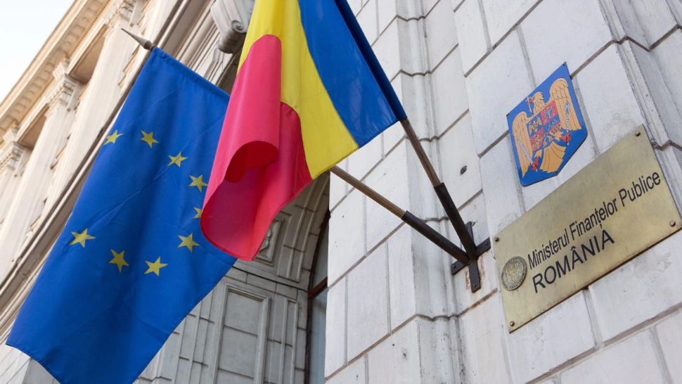 Angajații din finanțe, nemulțumiți. Se pregătesc de grevă generală. Care sunt doleanțele