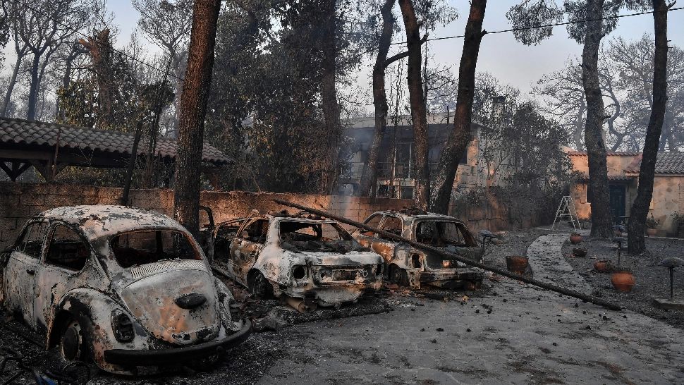 Grecia, mistuită de flăcări. Temperaturi de PESTE 47 de grade - Imaginile dezastrului 