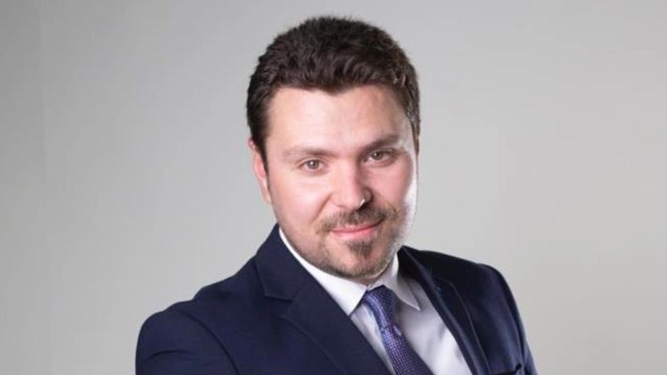 Primarul din Rădăuți explică de ce și-a editat pozele când s-a vaccinat anti-Covid