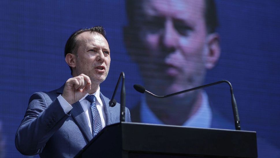 SONDAJ INSOMAR: Piatra de gâtul premierului Cîțu - ce rol joacă, de fapt, Serviciile în alegerea președintelui PNL?