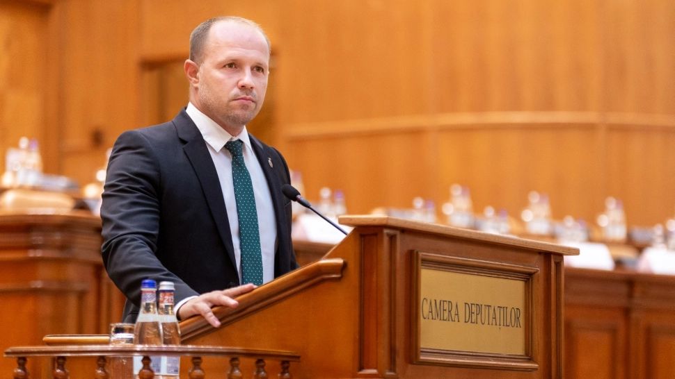 Culisele Statului Paralel | Alexandru Kocsis Cristea, PNL: „Este neclar actul prin care parlamentarilor PNL li se interzice participarea în plenul Parlamentului”