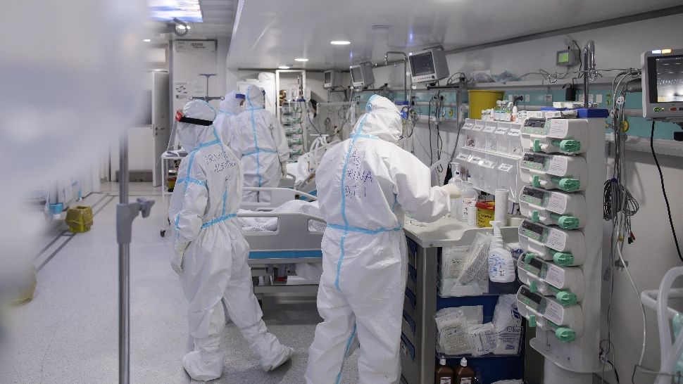 Criză de cadre medicale în spitalele Covid din Botoșani. Autoritățile cer ajutorul medicilor de familie 