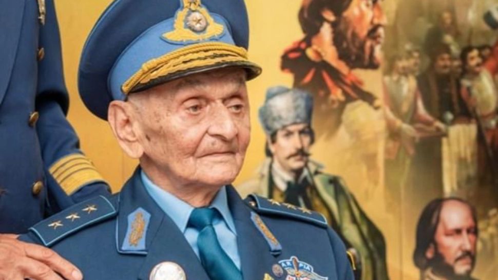 Gabriel Oprea, mesaj după moartea lui Ion Dobran, veteran aviator și erou al celui de-Al Doilea Război Mondial: "Ne înclinăm, cu tristețe și nu-l vom uita niciodată. Drum lin către stele, domnule general!"