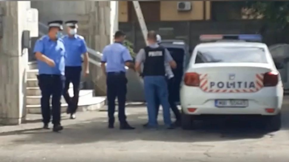 VIDEO Înregistrări ȘOCANTE cu afaceristul violator din Gorj: VIP-uri din județ, petreceri cu alcool și minore