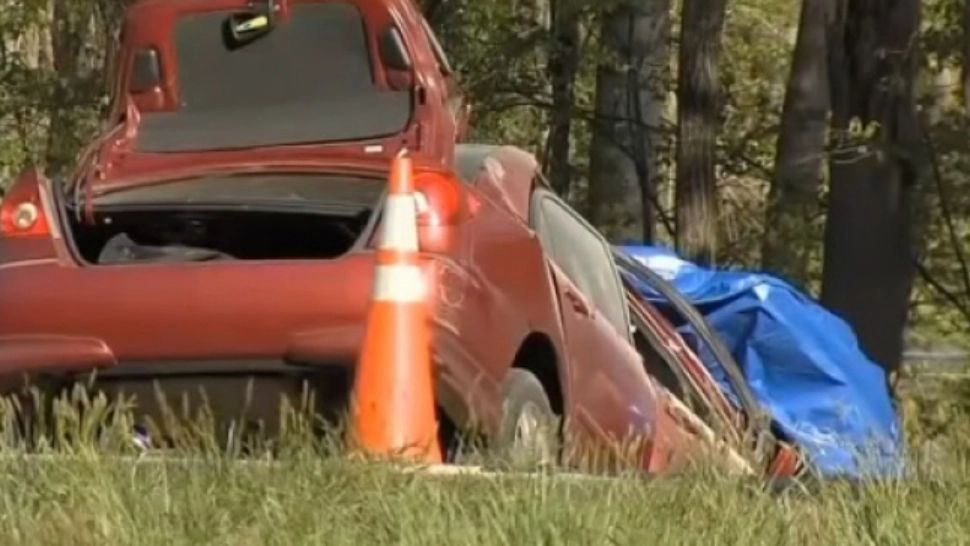 Accident foarte grav în Suceava - 4 adulți și 3 copii au avut nevoie de îngrijiri medicale