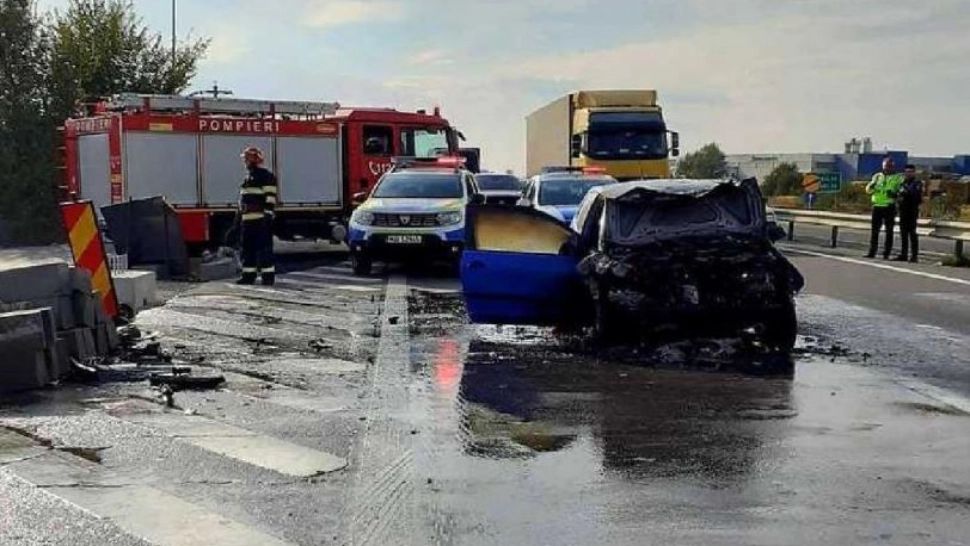 Accident grav pe Autostrada Pitești-București - Un autobuz s-a izbit frontal de un autoturism