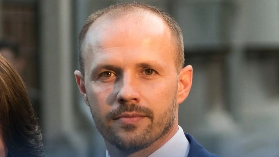 Alexandru Kocsis, după ce a îndepărtat perdelele care secretizau zona votului la Congres: „Sunt presiuni fantastice pentru a se controla votul”