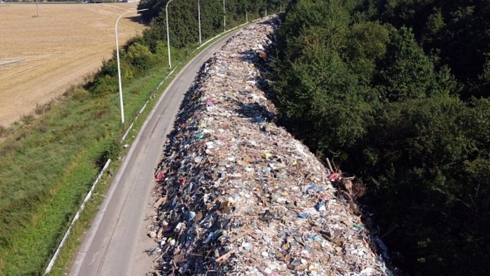 FOTO + VIDEO | Inundațiile au făcut prăpăd în Belgia. Imagini apocaliptice cu o autostradă transformată în groapă de gunoi