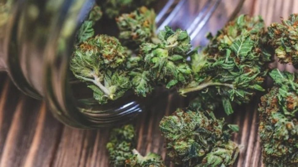 Judecătorul Cristi Danileț, declarație șocantă: Sunt MEDICI care operează numai FUMAȚI