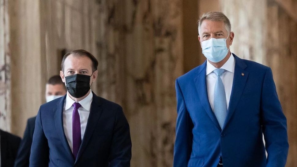 Iohannis și Cîțu, împreună la ceremonia organizată cu prilejul Zilei Pompierilor