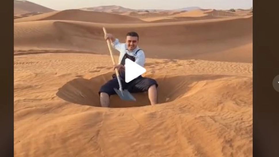  VIDEO – A săpat o groapă imensă în mijlocul deșertului – Lumea a spus că e nebun, însă rezultatul final a fost uluitor – Ce a descoperit