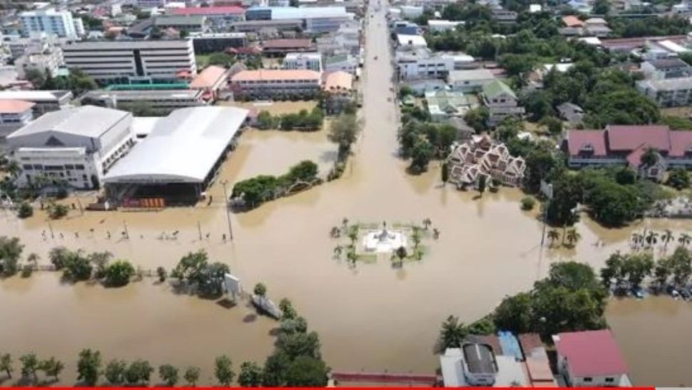 Bilanţ negru al inundaţiilor puternice din Thailanda! Cel puțin 6 persoane au murit. Mii de gospodării, sub ape 