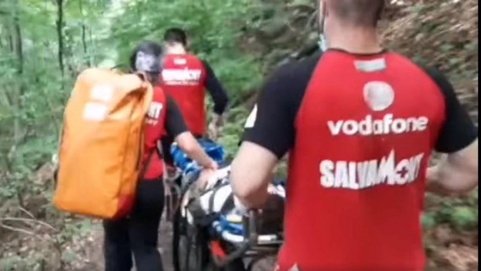 VIDEO | Tânăr de 17 ani accidetat grav pe un traseu montan din Poiana Brașov
