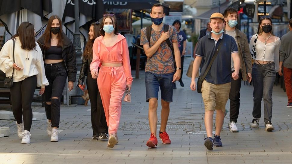 Epidemiolog: Măsurile pe hârtie nu protejează. Dacă nu sunt bune, cazurile COVID-19 cresc vertiginos - Adevărul despre testarea în școli