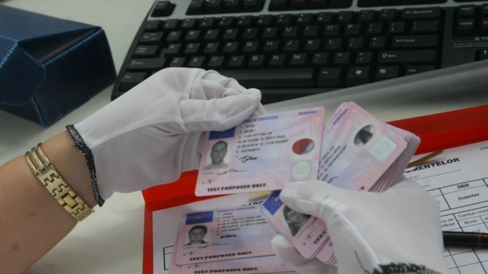 Cum a convins un pensionar judecătorii să-i dea înapoi permisul suspendat de Poliţie