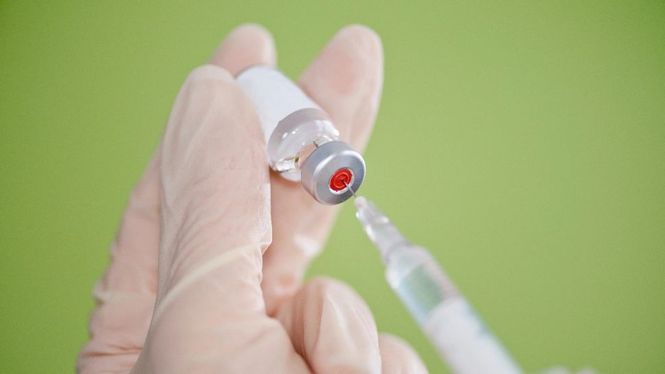 Marți începe vaccinarea cu doza a treia - Condiția pentru a beneficia de noua etapă a tratamentului