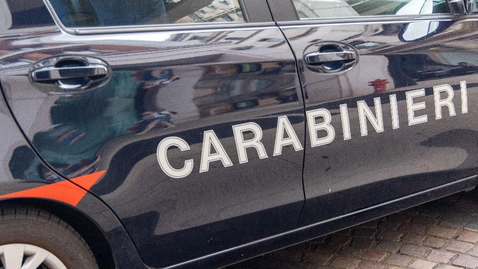 Scene de GROAZĂ în Italia: Româncă, bătută cu bestialitate și sugrumată cu furtunul de duș. Agresorul, acuzat de tentativă de CRIMĂ