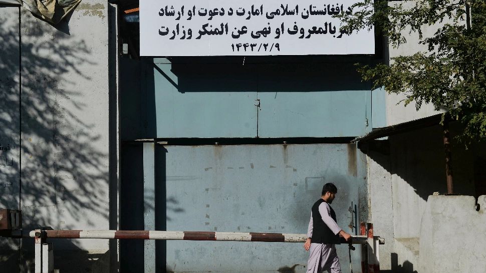 Talibanii înlocuiesc Ministerul Femeilor cu cel al Promovării Virtuții și Prevenirii Viciului