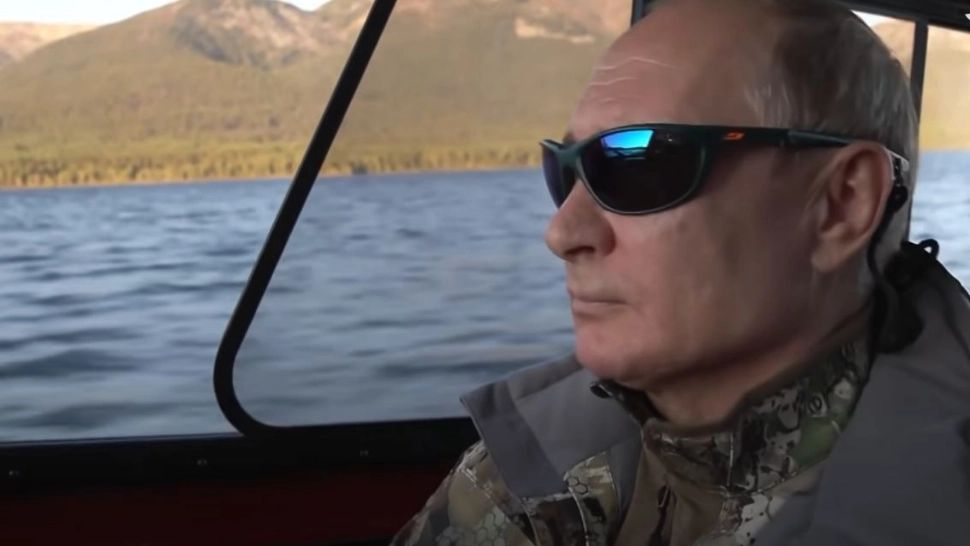 VIDEO Cum arată vacanța în Siberia a „masculului Alfa” al Rusiei, Vladimir Putin