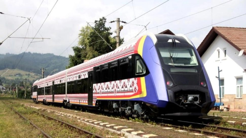 Un tren românesc, ce poate merge cu 120 km/h, gata de omologare. Va circula însă pe rute cu viteza medie de 30 km/h