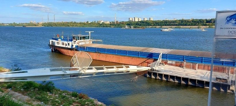 A fost reluată traversarea Dunării cu bacul, la Bechet