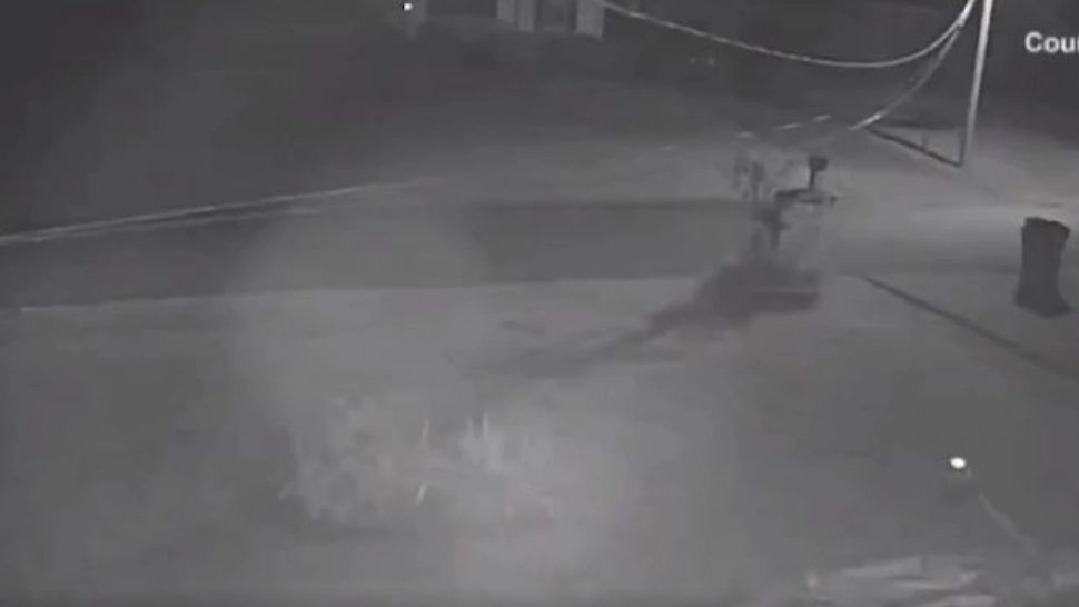 VIDEO | Fenomen misterios în SUA! Zgomote PUTERNICE în toiul nopții au creat PANICĂ în rândul oamenilor