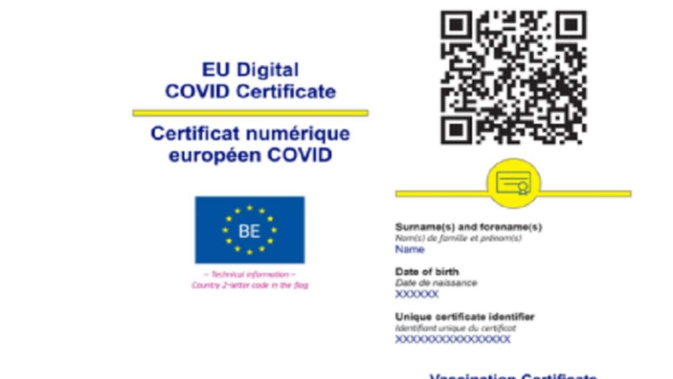 Un nou tip de înșelăciune cu certificate verzi de vaccinare anti COVID-19 false, descoperită de polițiști