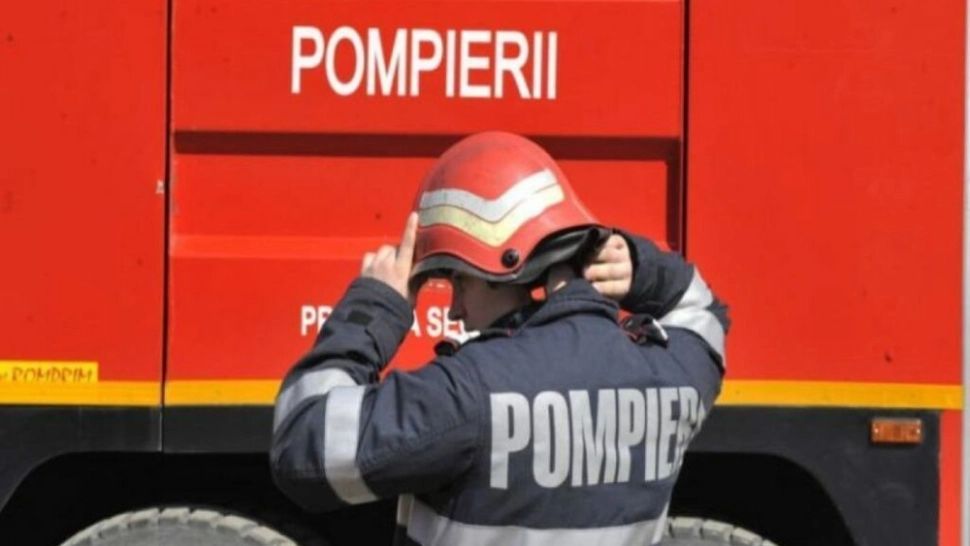 Descoperire ȘOCANTĂ în Piatra-Neamț: Ce au găsit pompierii într-un apartament de la etajul 2 al unui bloc din municipiu