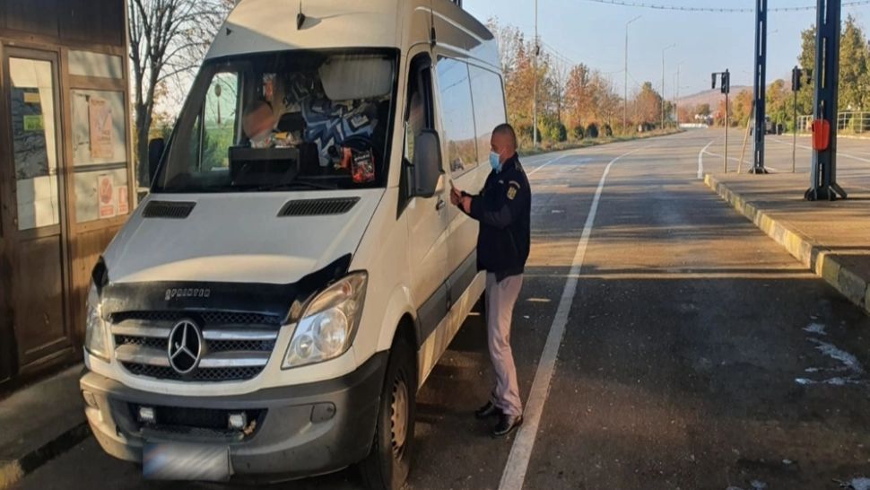Teste FALSE pentru depistarea infecției cu virusul SARS-CoV-2, descoperite la un control de frontieră în Vama Albița